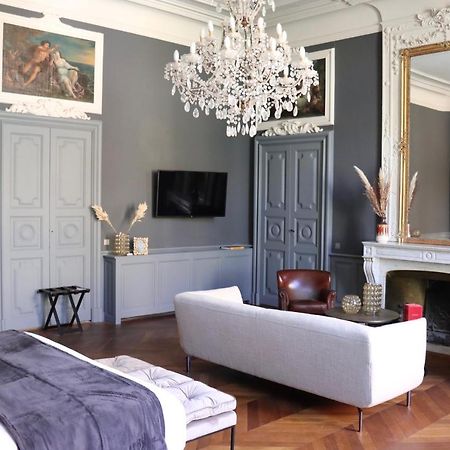 Margaret - Hotel Chouleur Ним Екстериор снимка